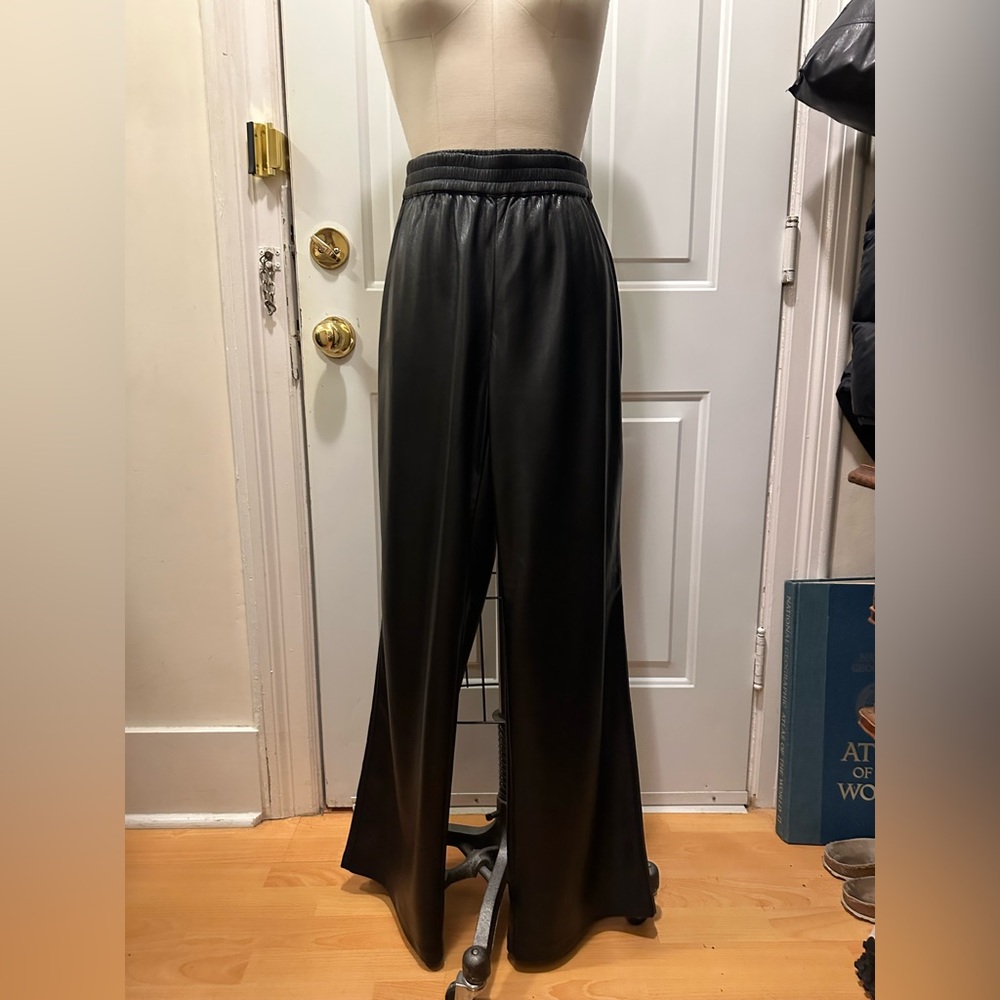 Babaton black vegan leather pant - Picture 1 of 10